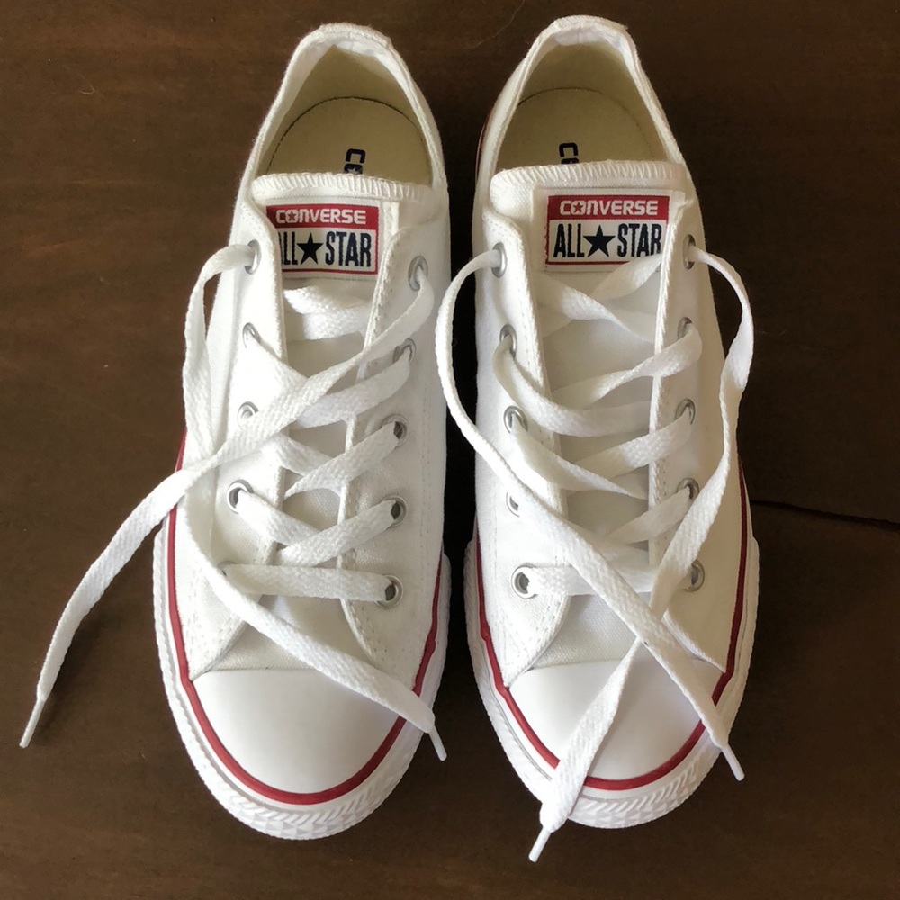 White Low-top Converse